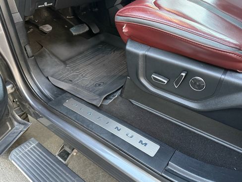 Used 2021 Ford F250 Platinum w/ FX4 Off-Road Package image 15