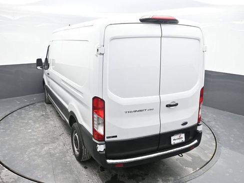 Used 2022 Ford Transit 250 Medium Roof w/ Load Area Protection Package image 23