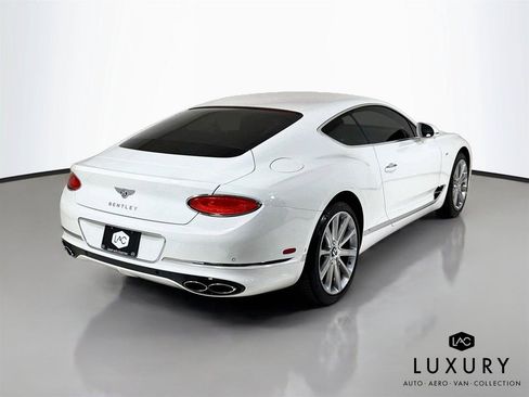 Used 2022 Bentley Continental GT AWD/4WD image 6