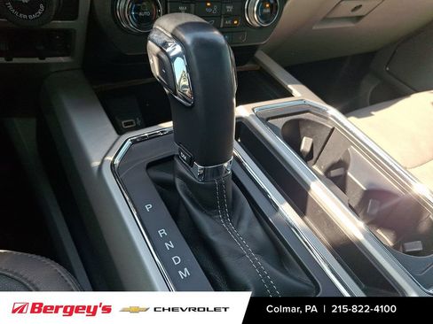 Used 2020 Ford F150 Lariat w/ Equipment Group 502A Luxury AWD/4WD image 19