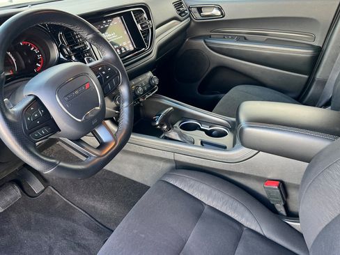 Used 2022 Dodge Durango GT w/ Blacktop Package image 9