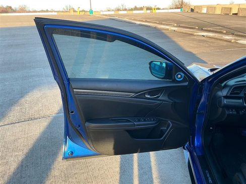 Used 2018 Honda Civic Sport Touring image 30