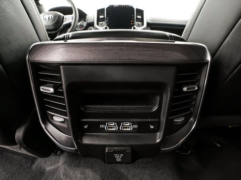 Used 2025 RAM 1500 Laramie w/ Sport Appearance Package AWD/4WD image 35
