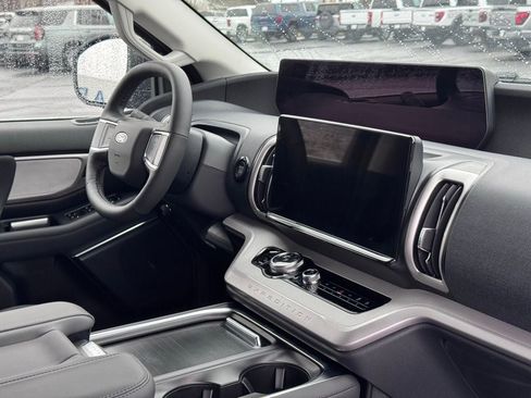 New 2026 Ford Expedition Max Active image 5