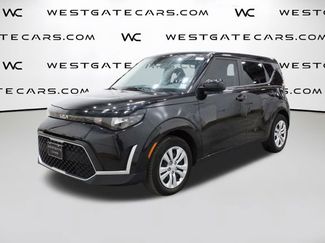 Used 2023 Kia Soul LX video 1