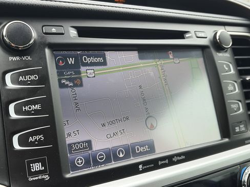 Used 2019 Toyota Highlander Limited AWD/4WD image 22