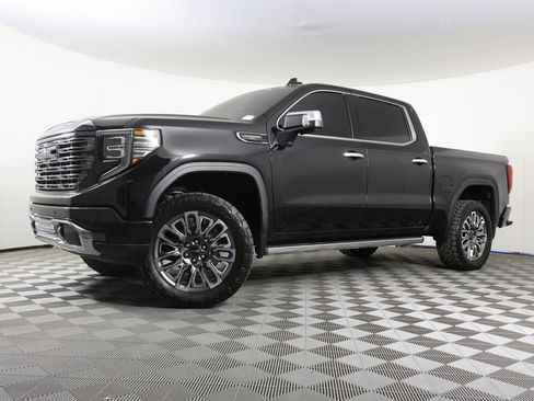 Used 2024 GMC Sierra 1500 Denali Ultimate image 1