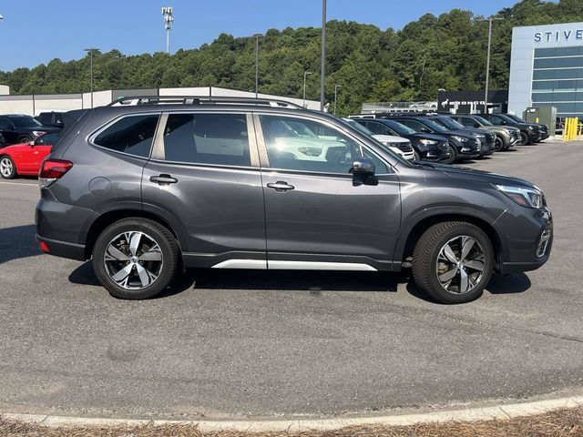 Used 2020 Subaru Forester Touring AWD/4WD image 2