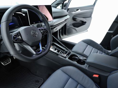 New 2026 Volkswagen Golf 2.0T Hatchback image 57