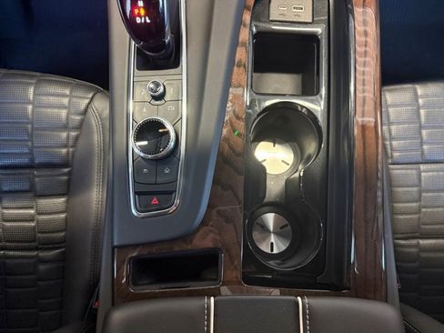 Certified 2023 Cadillac Escalade Sport Platinum w/ LPO, ONYX Package AWD/4WD image 11