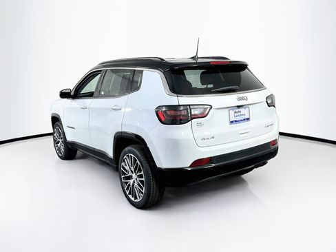 Used 2022 Jeep Compass Limited w/ Elite Group image 7