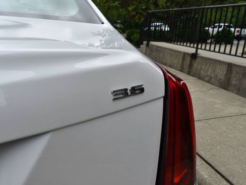 Used 2018 Cadillac CT6 Luxury AWD/4WD image 36
