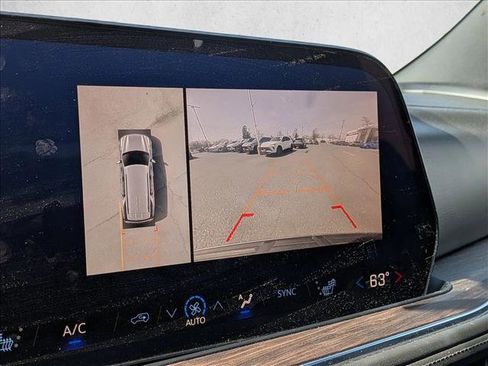 Used 2025 Chevrolet Tahoe LT image 13