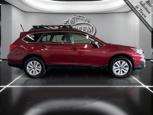 Used 2017 Subaru Outback 2.5i Premium AWD/4WD image 4