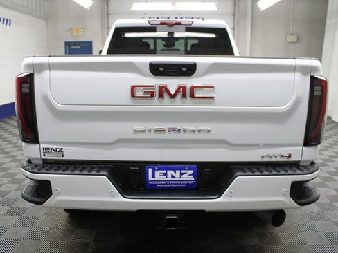 Used 2026 GMC Sierra 2500 AT4 w/ Technology Package AWD/4WD image 47