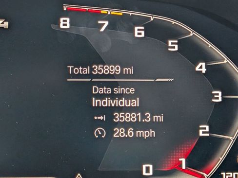 Used 2023 BMW M4 Coupe w/ M Driver's Package image 24