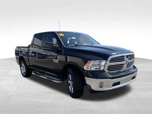 Used 2017 RAM 1500 Big Horn AWD/4WD image 7