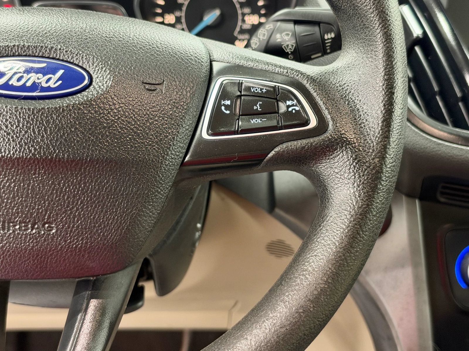 Used 2019 Ford Escape SE AWD/4WD image 29