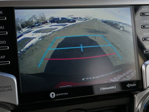 Certified 2024 Toyota 4Runner SR5 Premium image 31