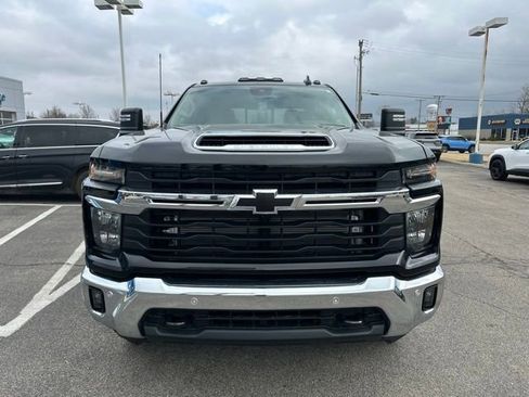 New 2026 Chevrolet Silverado 3500 LT w/ All Star Edition image 3