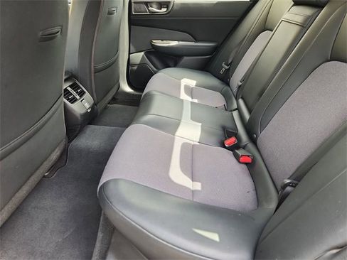 Used 2018 Honda Clarity Plug-In Hybrid image 23