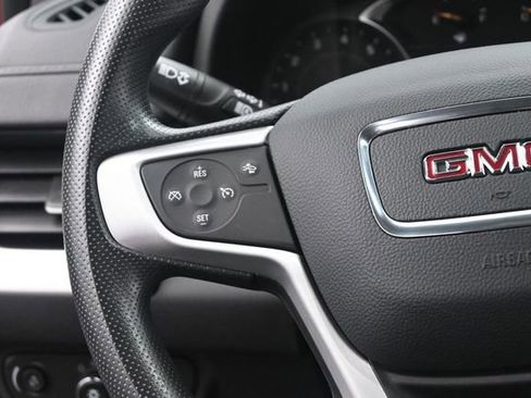 Used 2023 GMC Terrain SLE FWD image 28