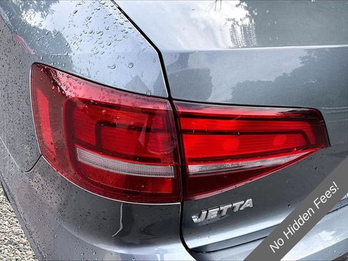 Used 2018 Volkswagen Jetta Wolfsburg Edition FWD image 26