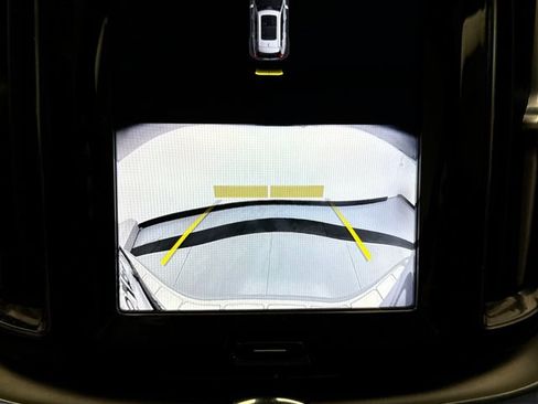 Used 2024 Volvo XC60 B5 Core w/ Climate Package AWD/4WD image 16