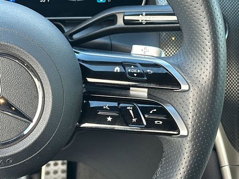 Certified 2025 Mercedes-Benz GLC 300 GLC 300 image 28