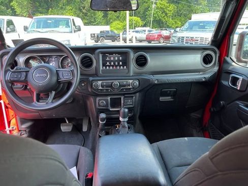 Used 2022 Jeep Wrangler Unlimited Sport AWD/4WD image 26