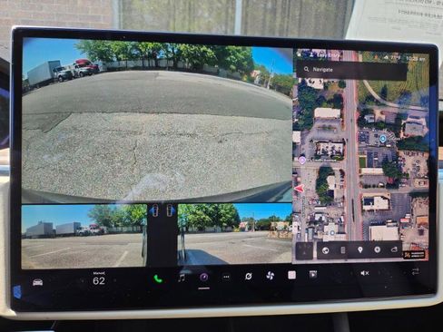 Used 2023 Tesla Model S AWD/4WD image 42