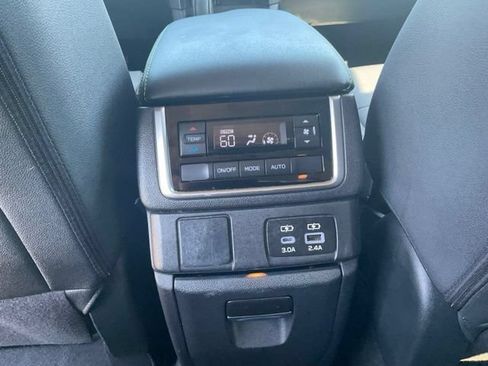 Used 2024 Subaru Ascent Onyx Edition AWD/4WD image 20