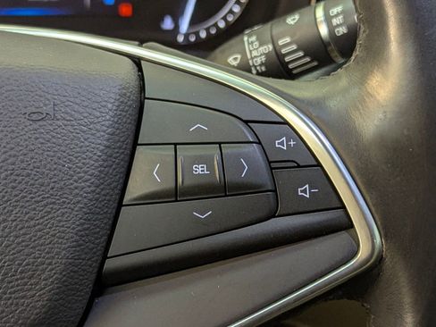 Used 2017 Cadillac XT5 Luxury w/ Driver Awareness Package image 24