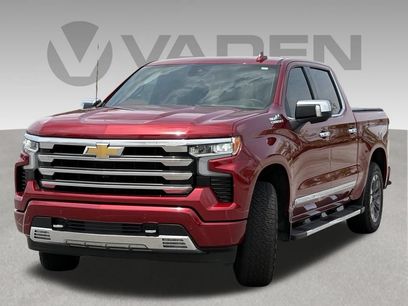 Used 2025 Chevrolet Silverado 1500 High Country w/ Z71 Off-Road Package