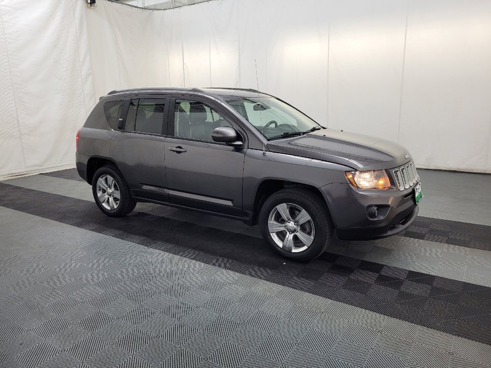 Used 2016 Jeep Compass Latitude AWD/4WD image 11