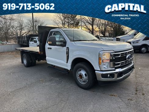 New 2025 Ford F350 XL w/ XL Chrome Package image 2