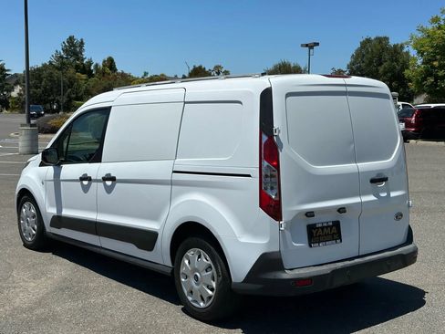 Used 2014 Ford Transit Connect XLT image 3