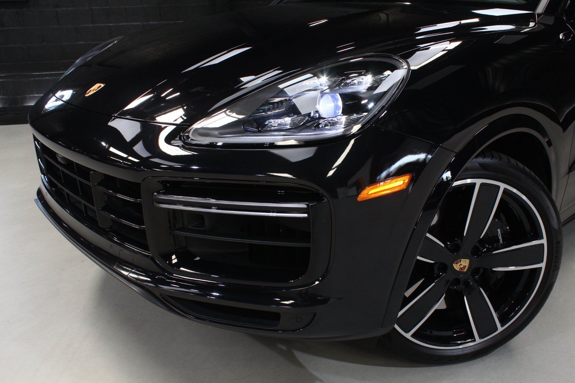 Used 2022 Porsche Cayenne Turbo AWD/4WD image 7