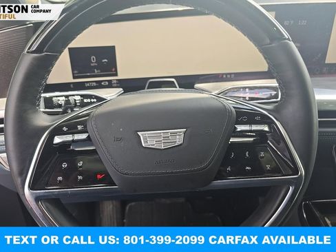 Used 2025 Cadillac Escalade IQ Luxury 2 w/ LPO, Premium Carpet Package AWD/4WD image 9