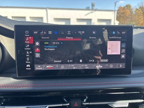 Used 2024 Dodge Hornet R/T Plus w/ Tech Pack Plus w/o Parking image 24