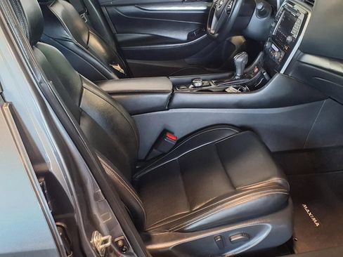 Used 2020 Nissan Maxima 3.5 SV w/ Floor Mat Group FWD image 12