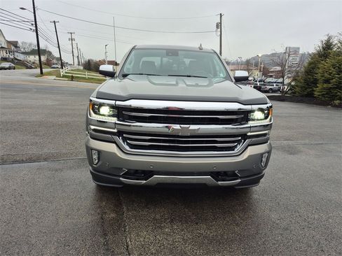 Used 2017 Chevrolet Silverado 1500 High Country image 10