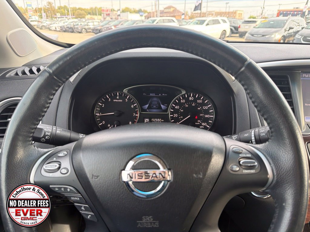 Used 2015 Nissan Pathfinder Platinum w/ Cargo Package FWD image 29