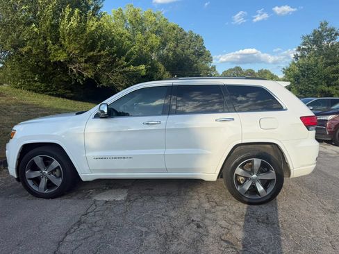 Used 2014 Jeep Grand Cherokee Overland RWD image 4