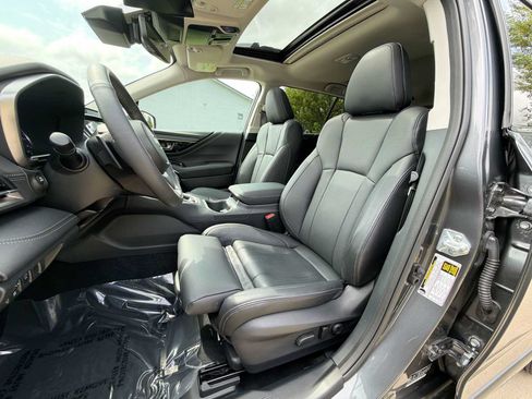 Certified 2025 Subaru Outback Touring XT AWD/4WD image 13