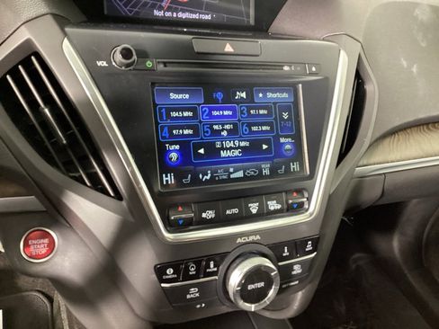 Used 2017 Acura MDX SH-AWD w/ Advance Package image 30