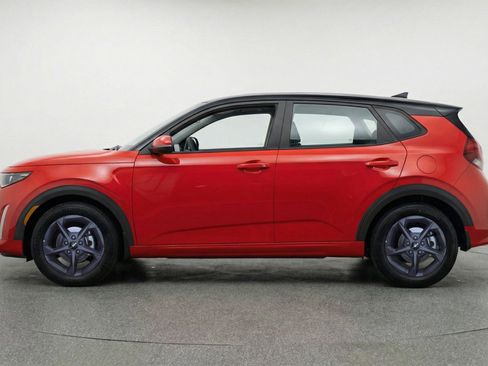 Used 2025 Kia K4 LXS image 9