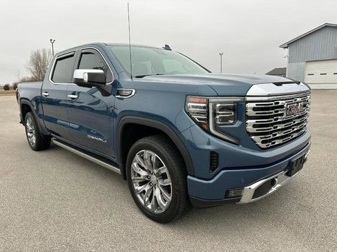 Used 2024 GMC Sierra 1500 Denali w/ Denali Reserve Package image 8