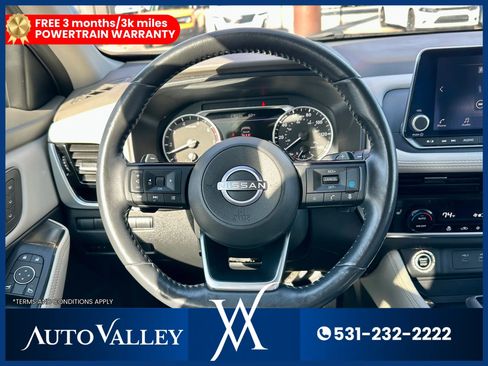 Used 2023 Nissan Rogue SL AWD/4WD image 31
