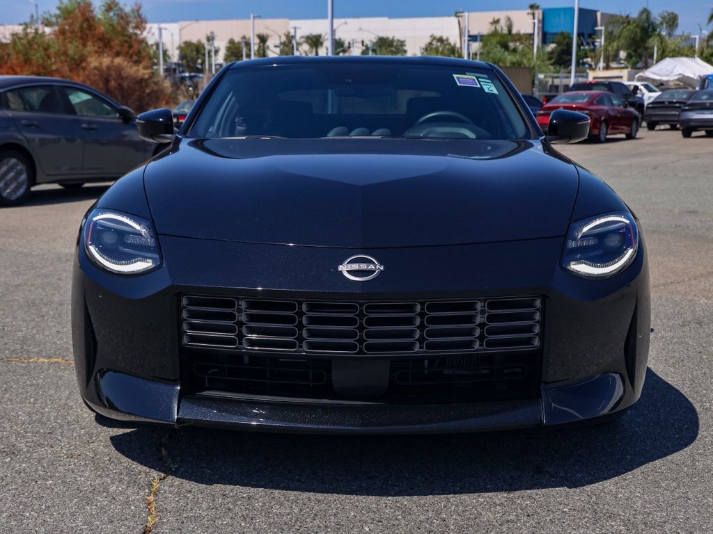 Used 2025 Nissan Z Sport w/ Floor Mat Package RWD image 35